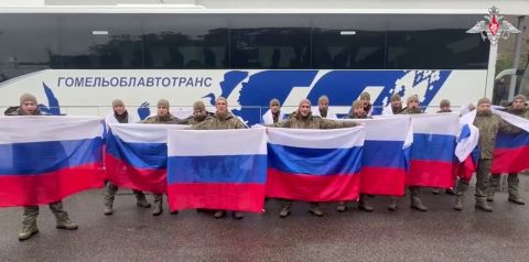 185 российских бойцов вернулись домой: состоялся новый обмен пленными