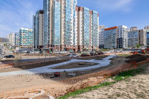 Сквер «Сердце Патрокла» постепенно расцветает во Владивостоке