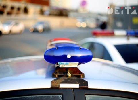 В Уссурийске наказали водителя за пассажира в люке автомобиля