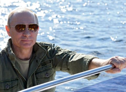 Король пригласил Путина в гости