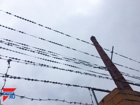 Напрасно младший сержант пошел на поводу у зэков